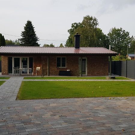 Bungalow Am Neustaedter See Neustadt-Glewe Extérieur photo